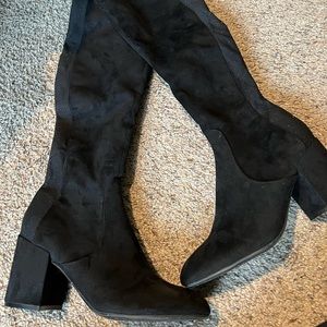 BRAND NEW ! Marc Fisher Over the Knee Heeled Boots size 9.5